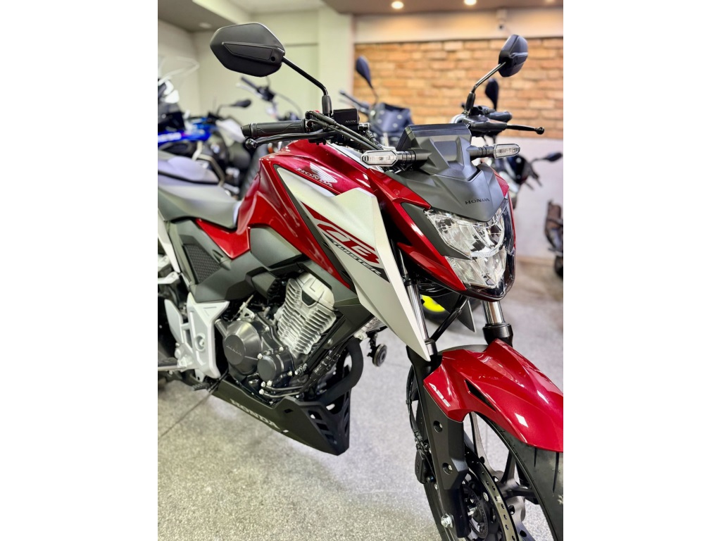 HONDA CB 300F TWISTER ABS