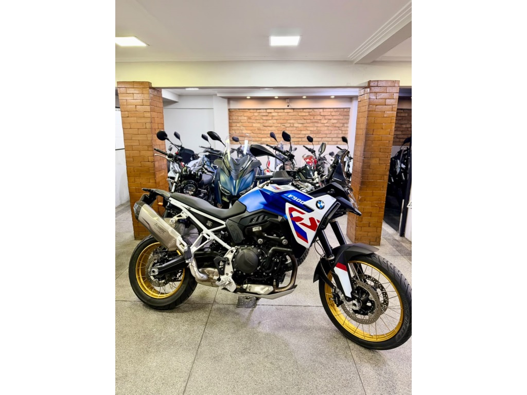 BMW F900 GS TROPHY