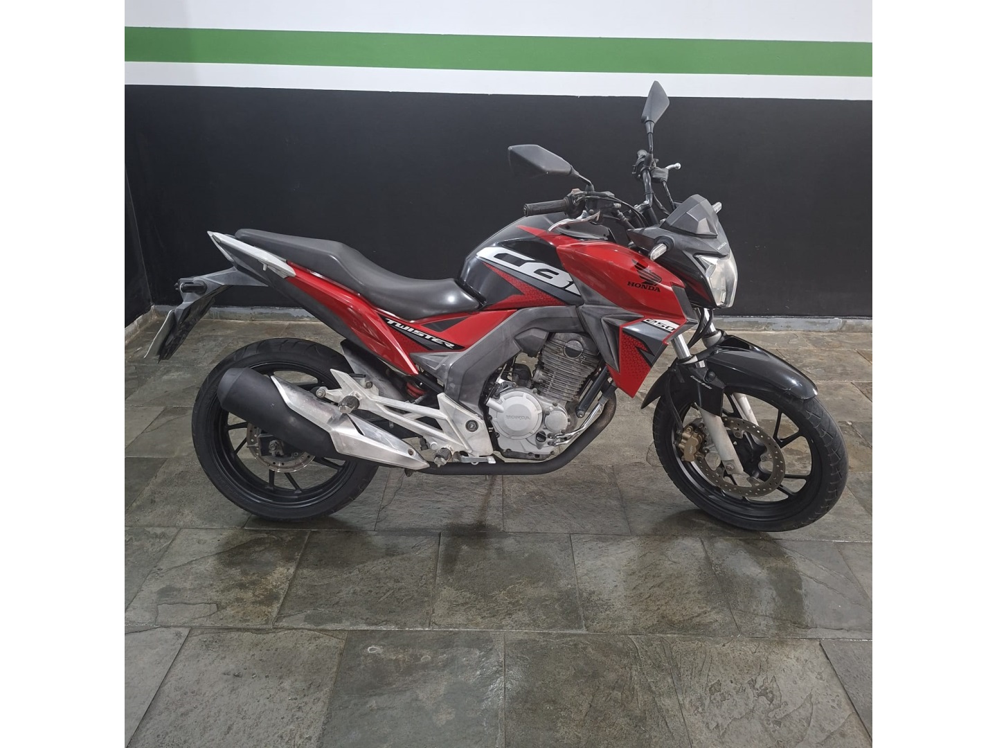 HONDA CB TWISTER