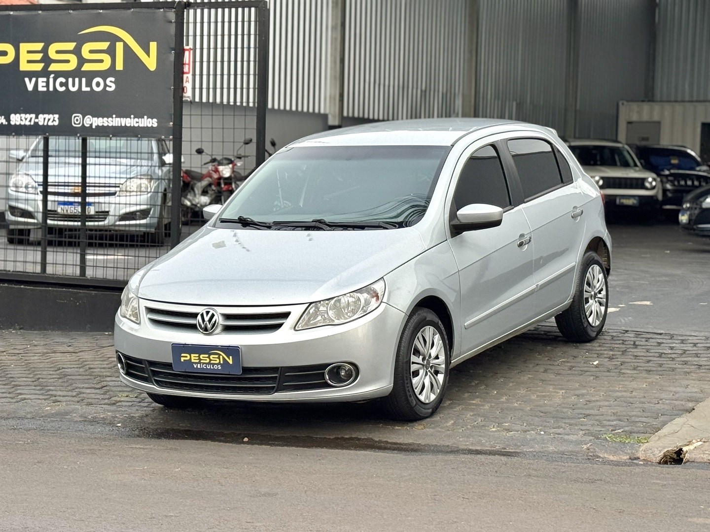 VOLKSWAGEN GOL