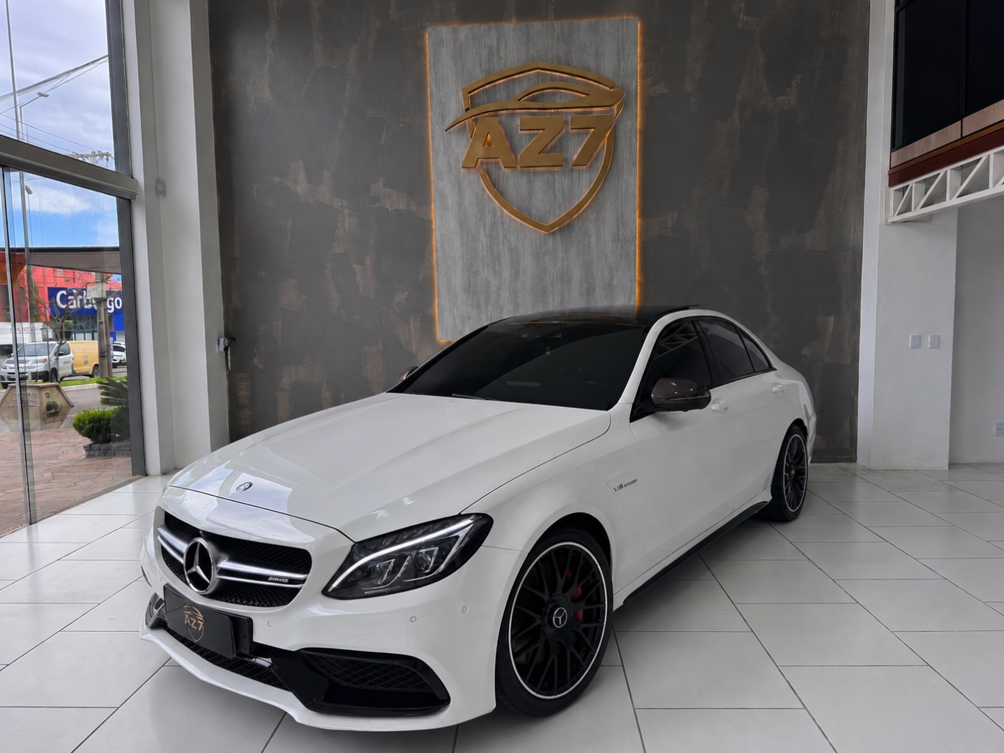 MERCEDES-BENZ C 63 AMG