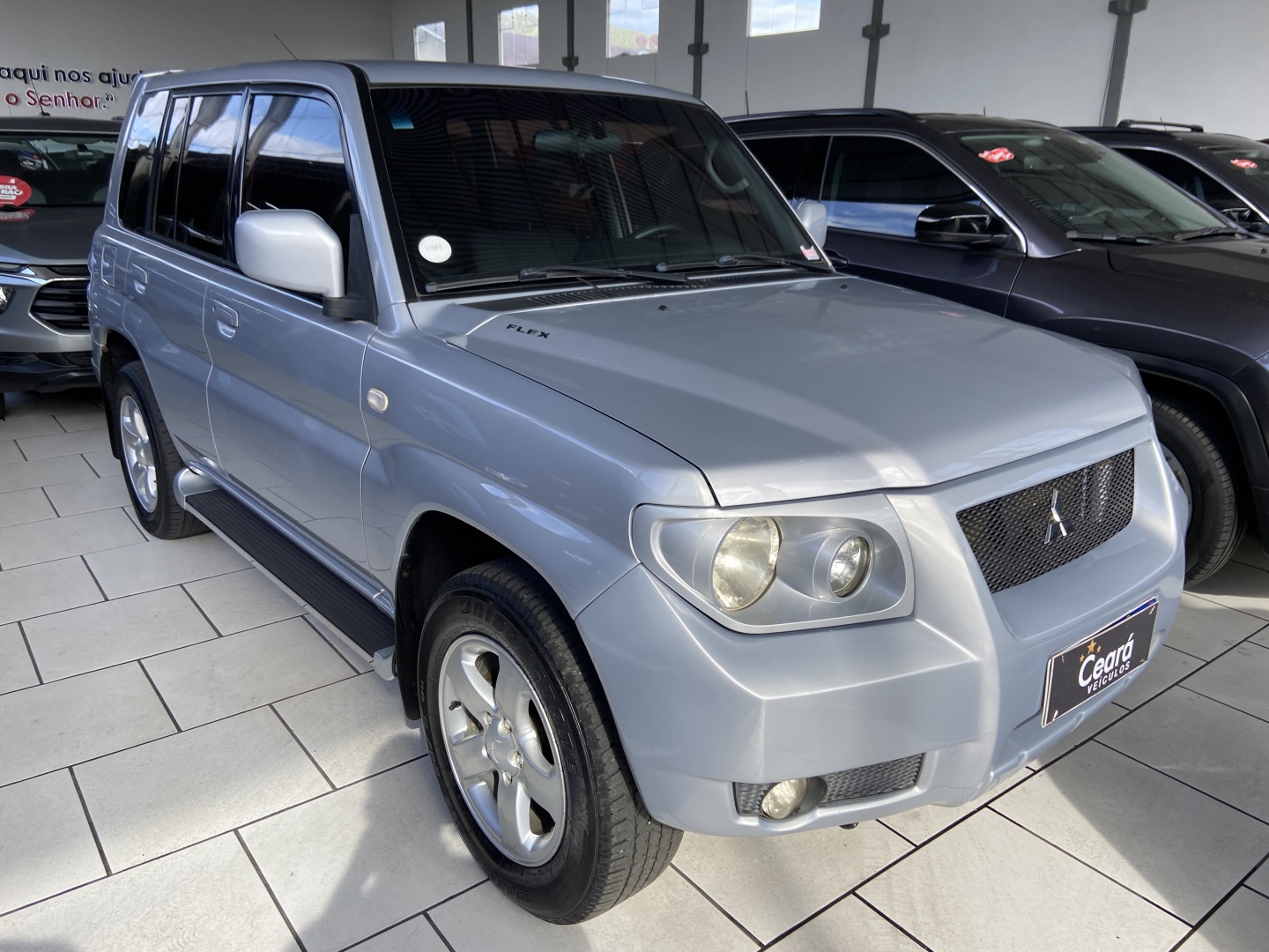 MITSUBISHI PAJERO TR4