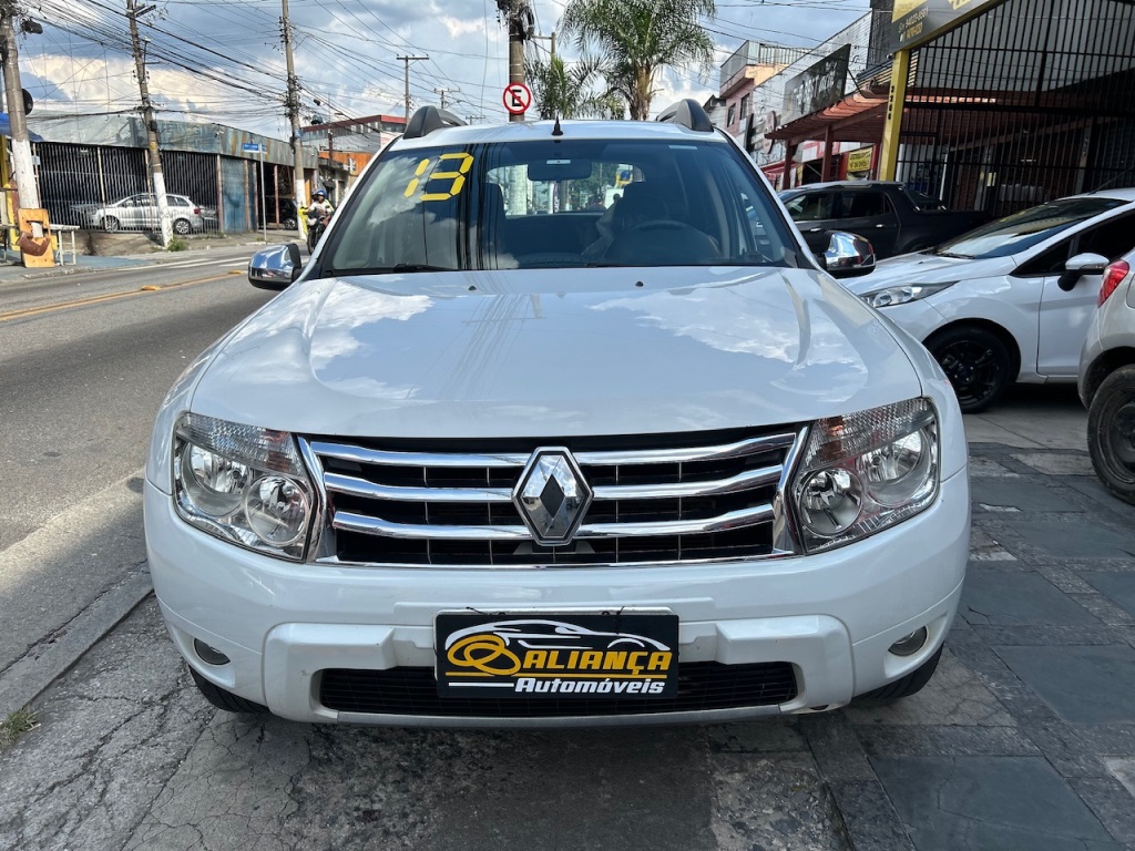 RENAULT DUSTER