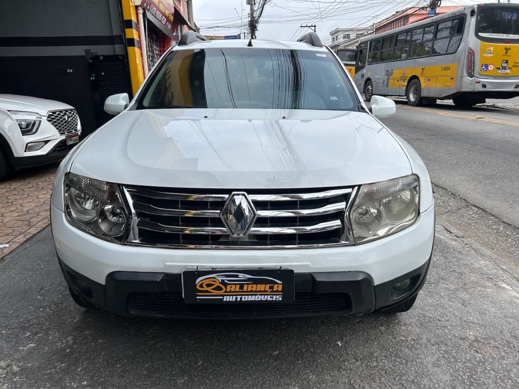 RENAULT DUSTER
