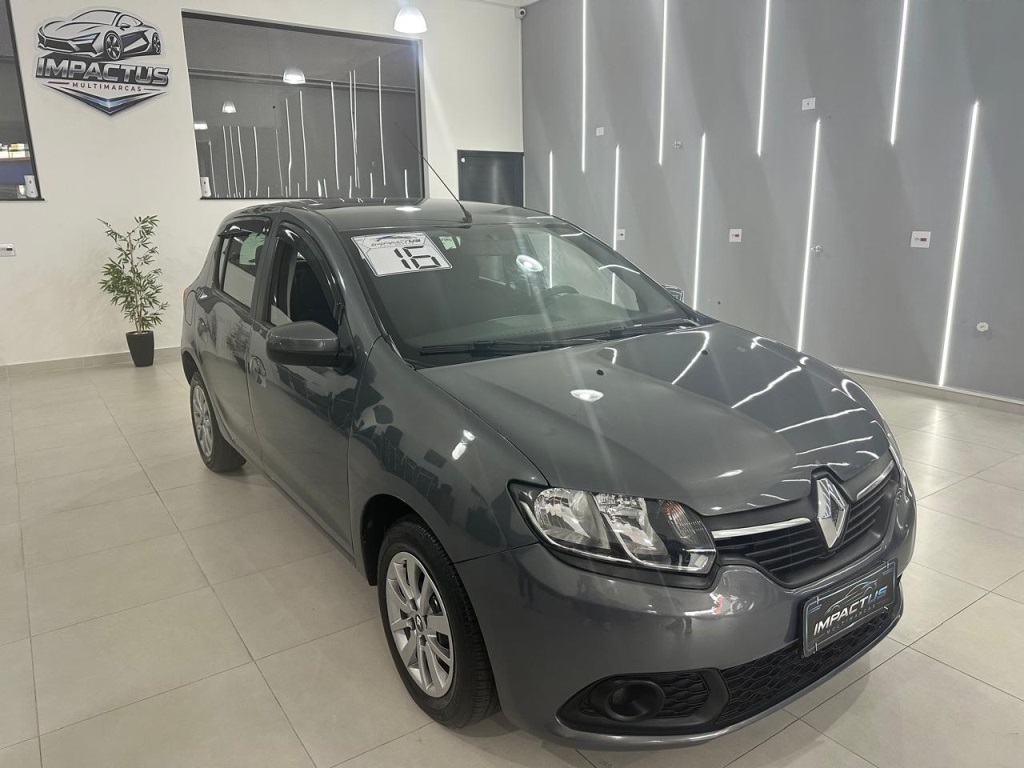 RENAULT SANDERO