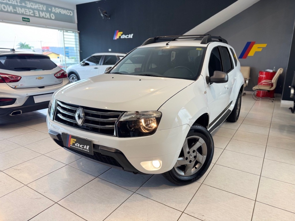 RENAULT DUSTER