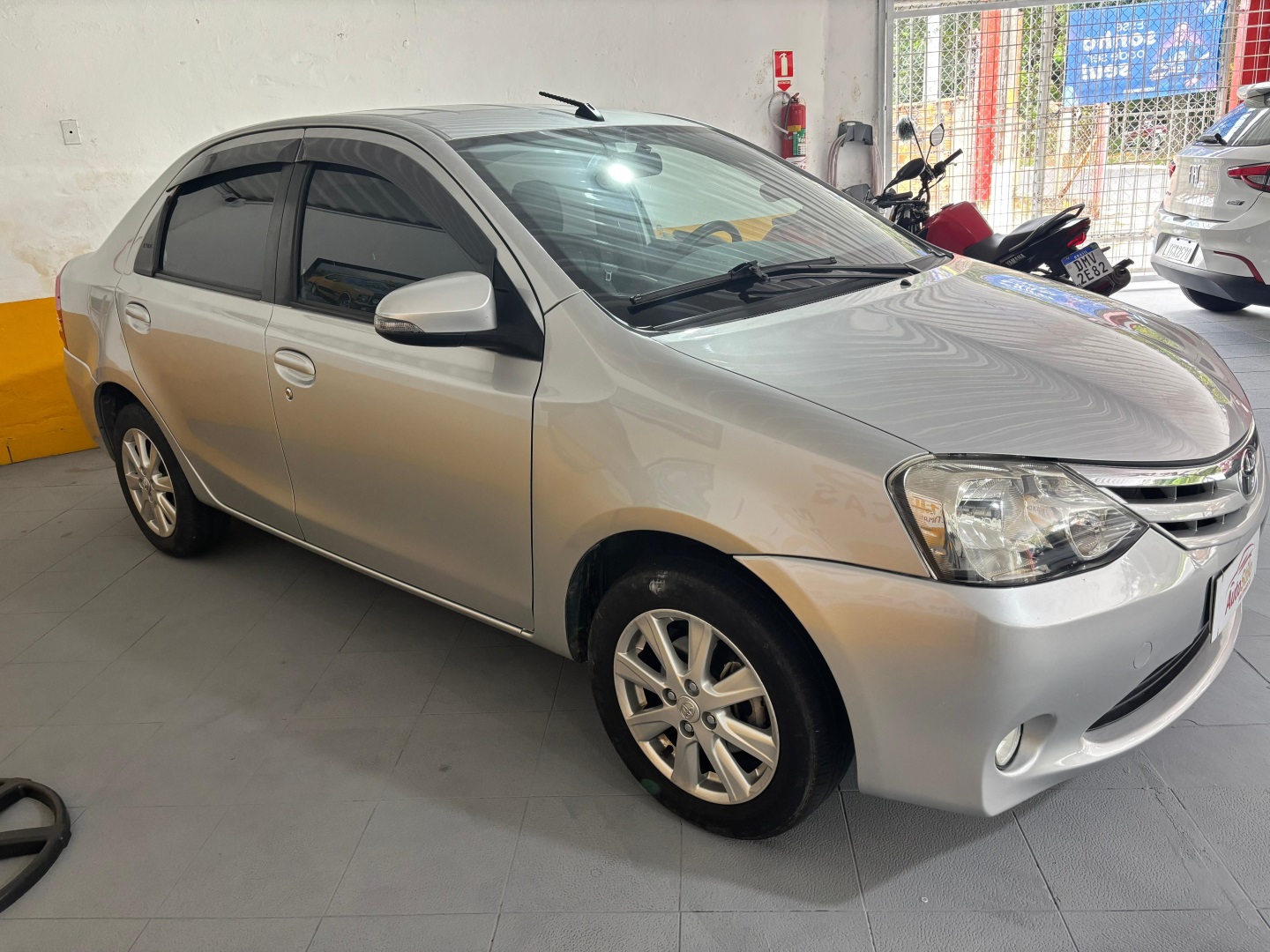 TOYOTA ETIOS