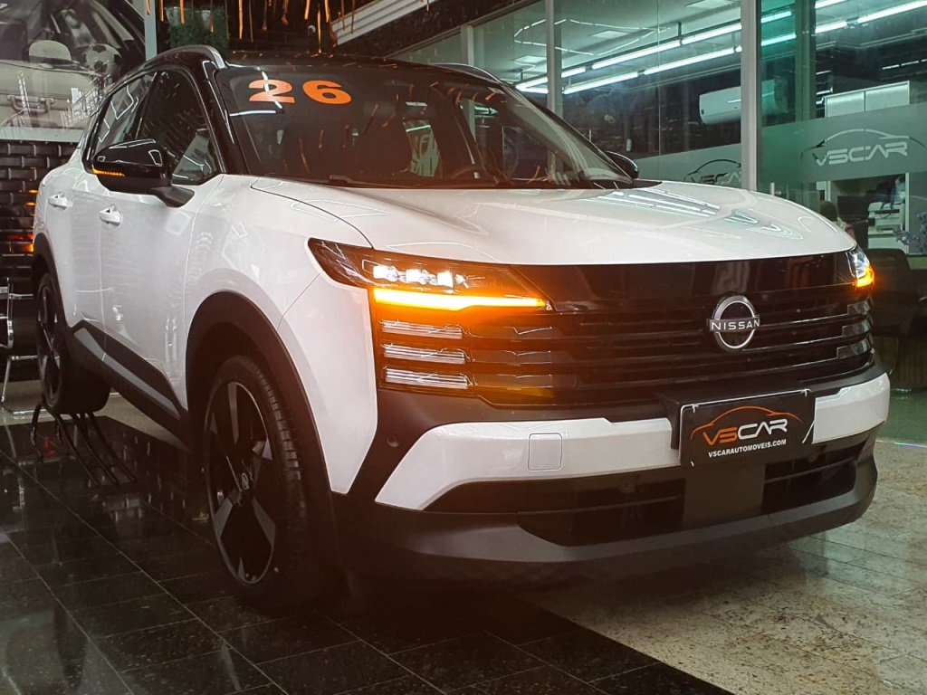 NISSAN KICKS