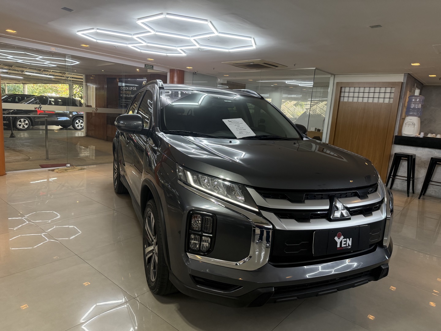 MITSUBISHI OUTLANDER SPORT