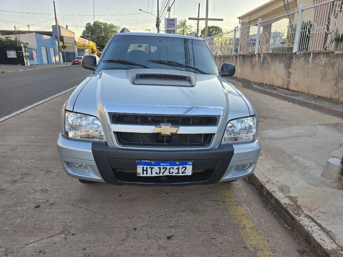CHEVROLET S10