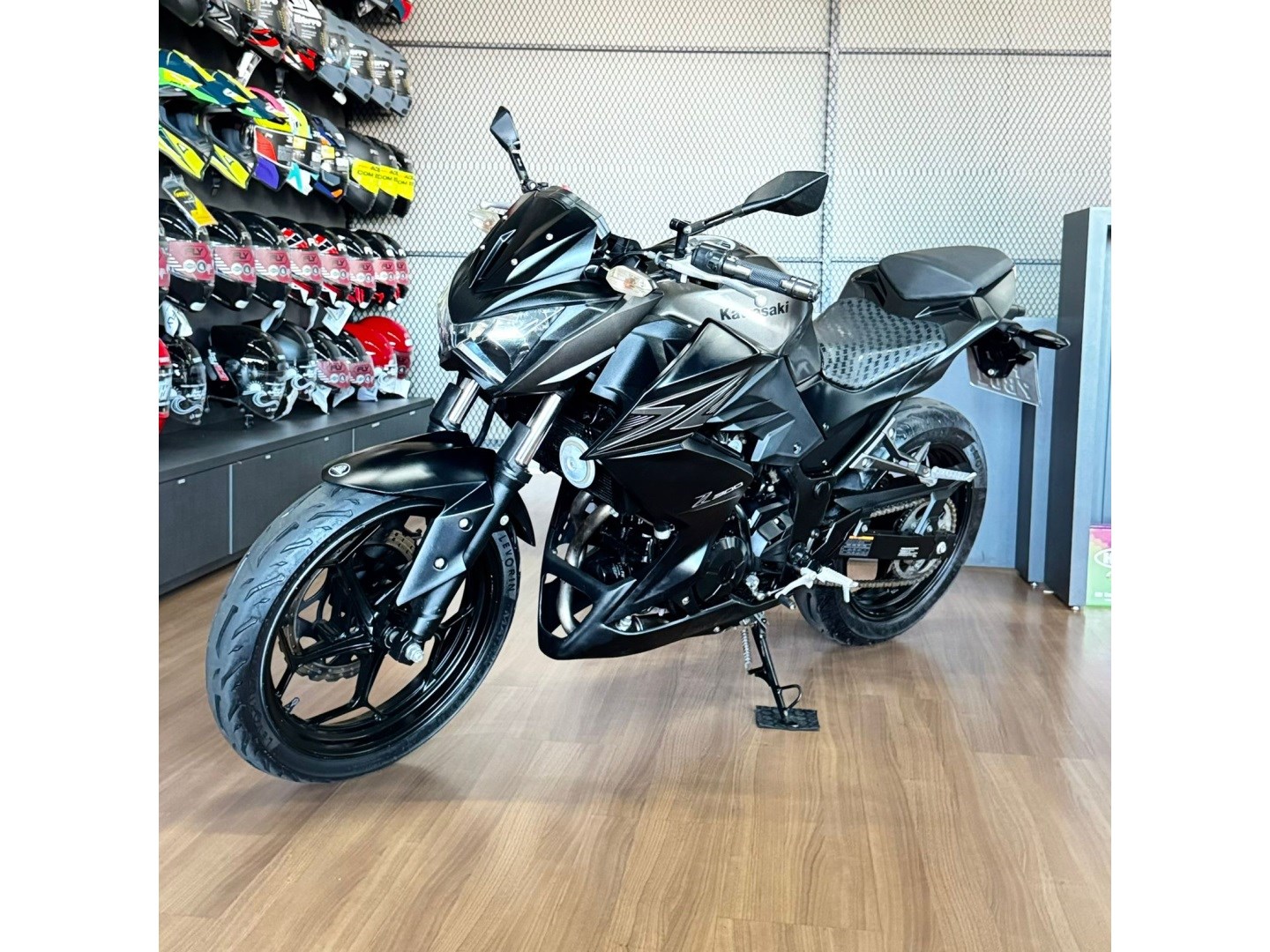 KAWASAKI Z300