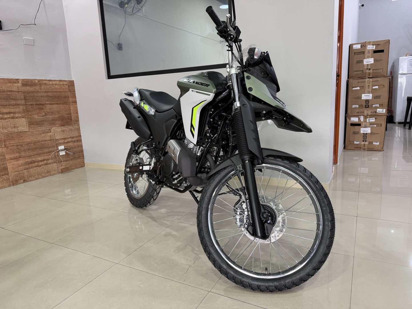 YAMAHA XTZ 250 LANDER CONNECTED
