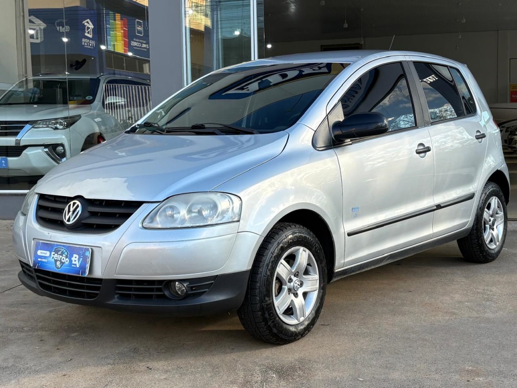 VOLKSWAGEN FOX