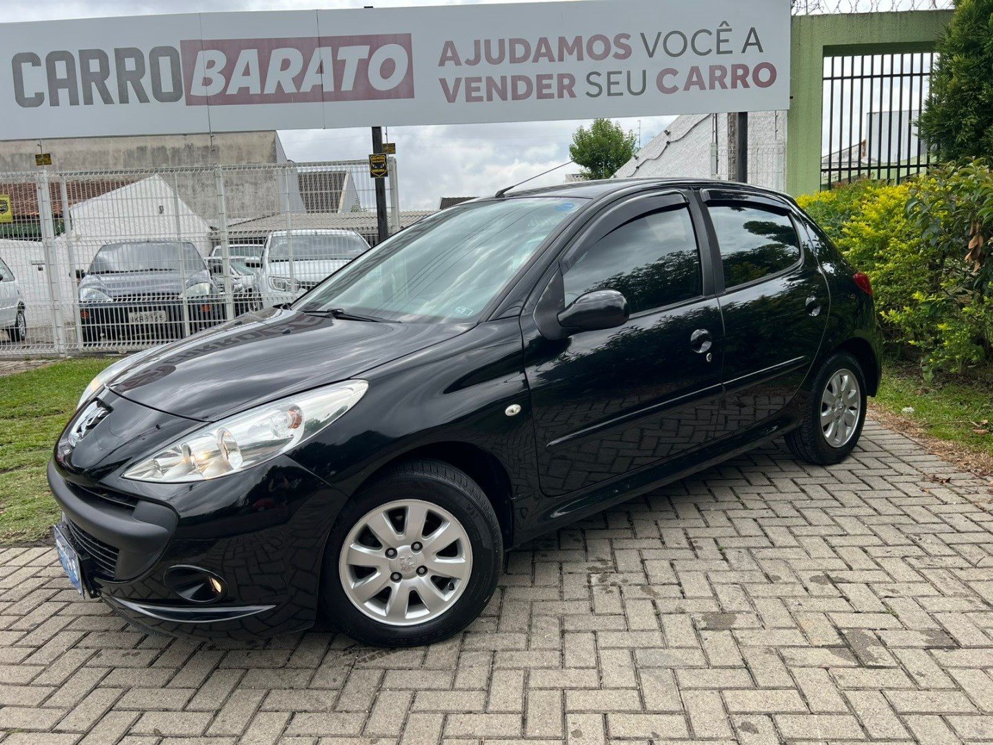 PEUGEOT 207