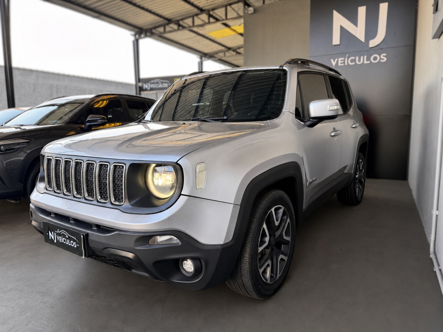 Jeep Renegade 2.0 16V Turbo Diesel Longitude 4P 4X4 Automático - foto 2