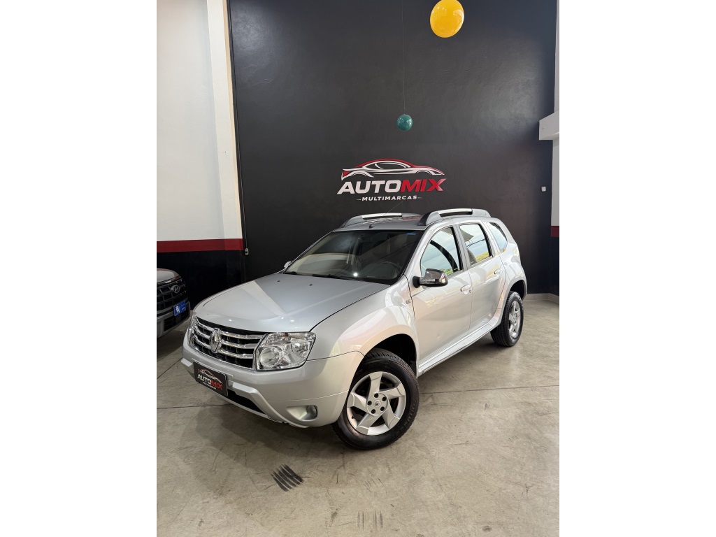 RENAULT DUSTER