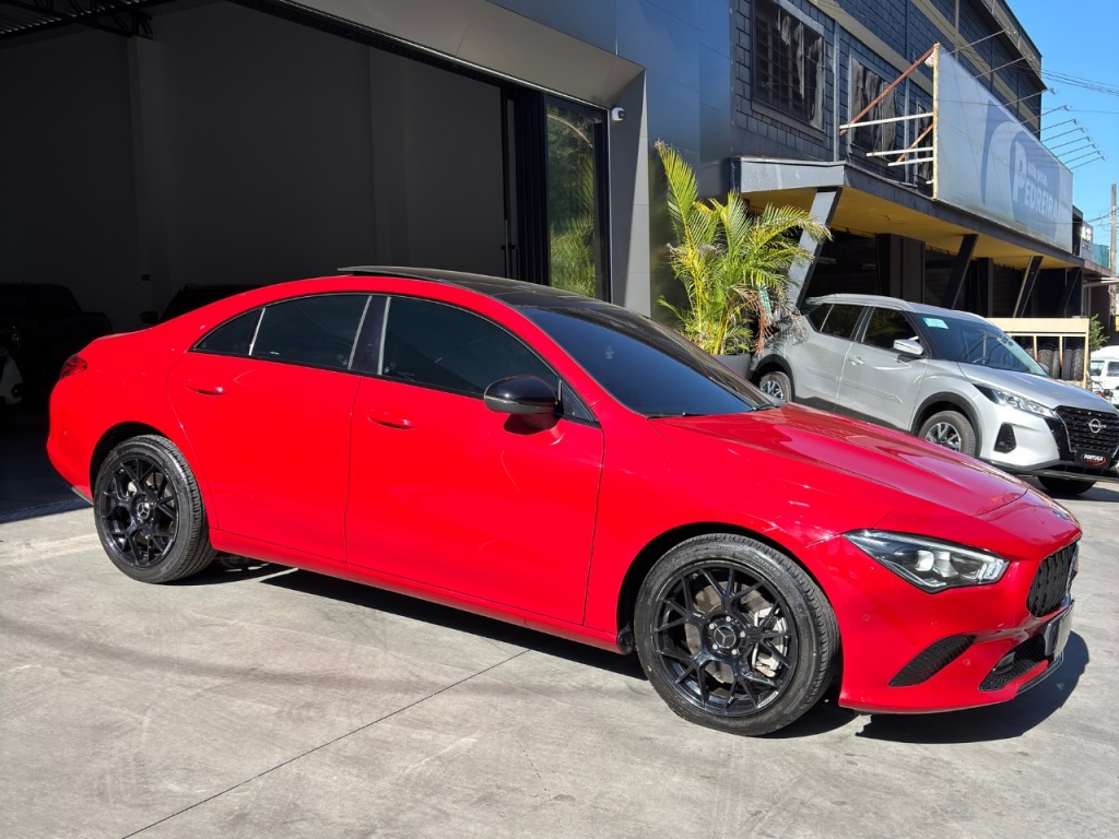 MERCEDES-BENZ CLA 250