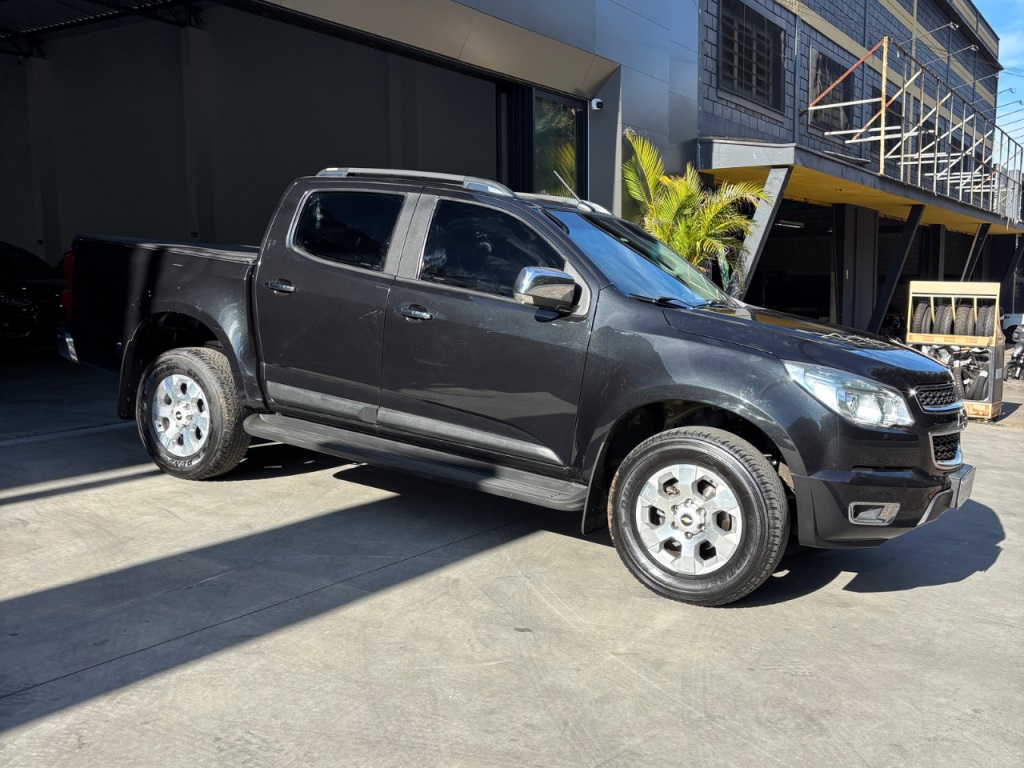 CHEVROLET S10