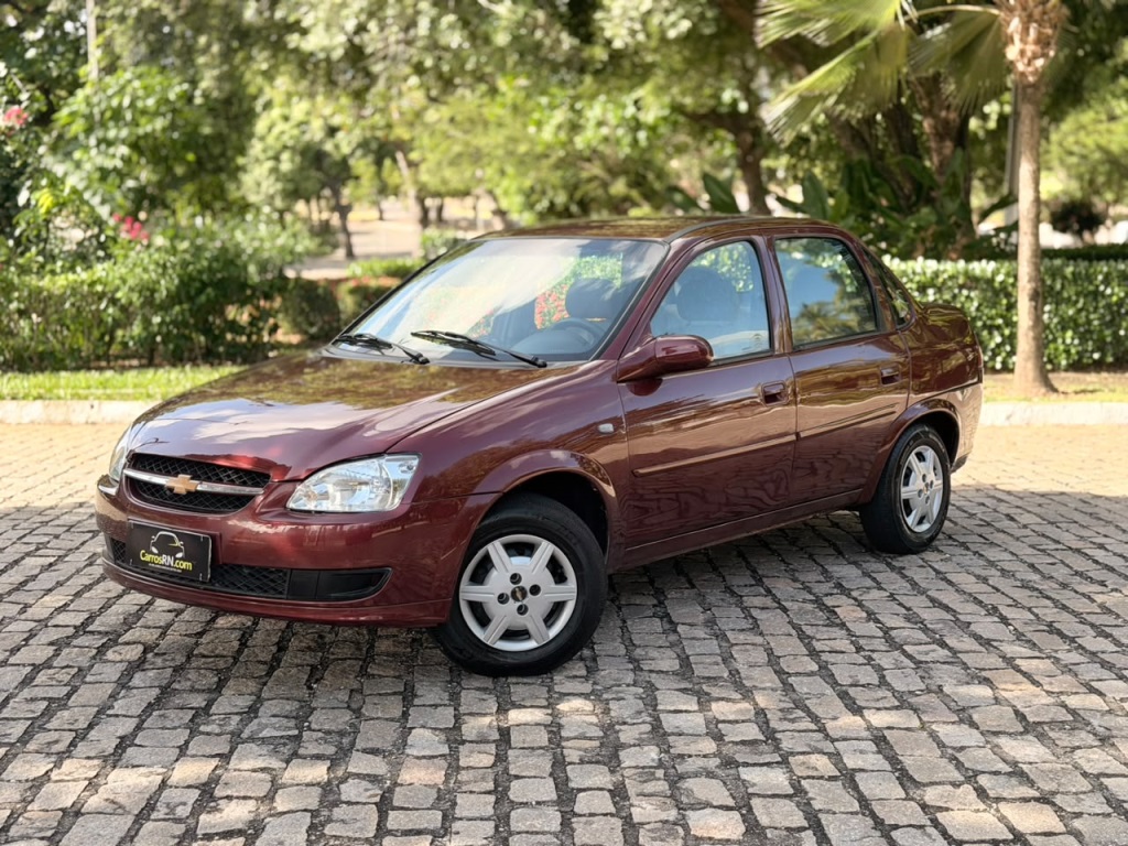 Chevrolet Classic 1.0 MPFI LIFE 8V FLEX 4P MANUAL 2011