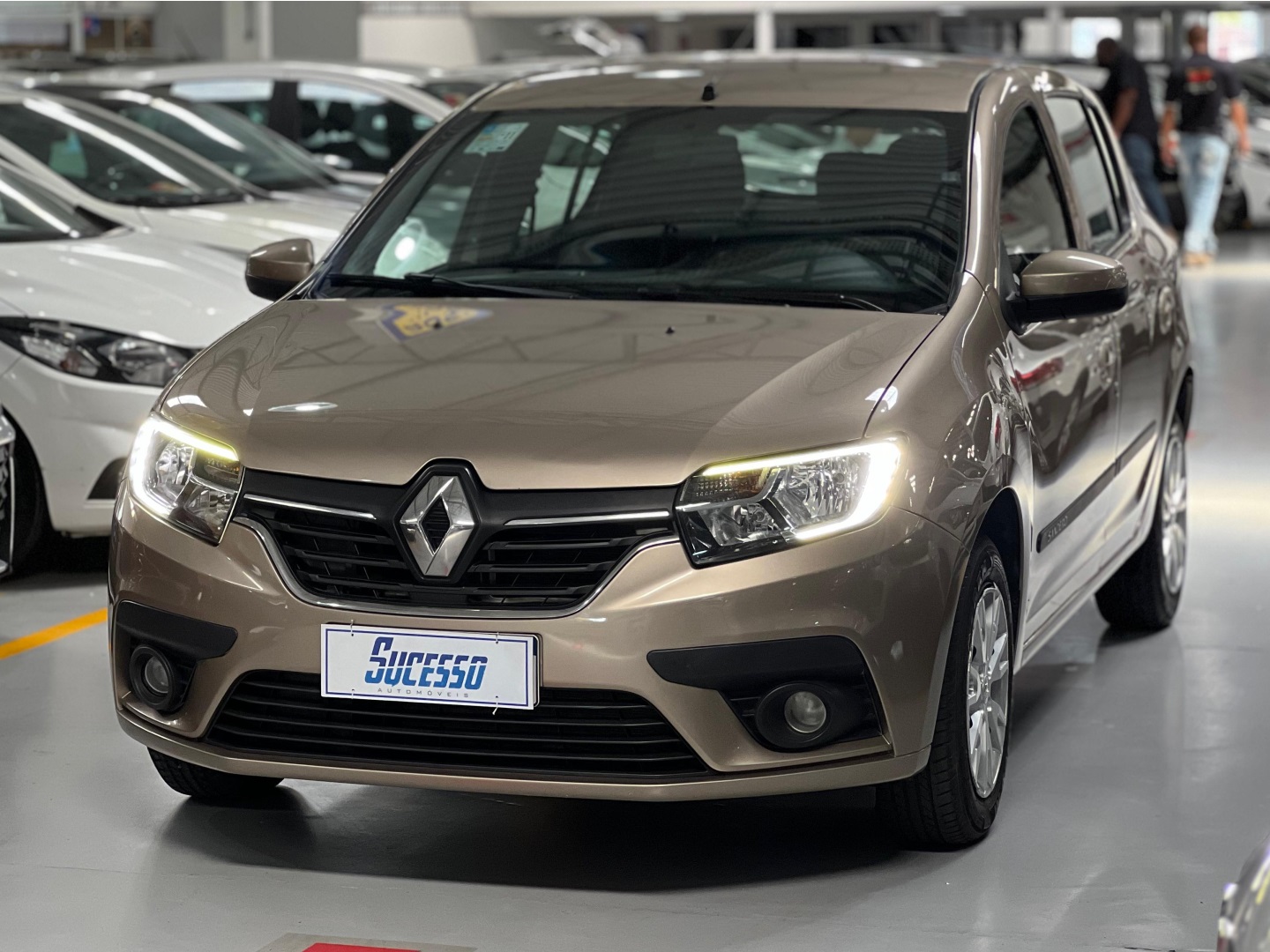 RENAULT SANDERO