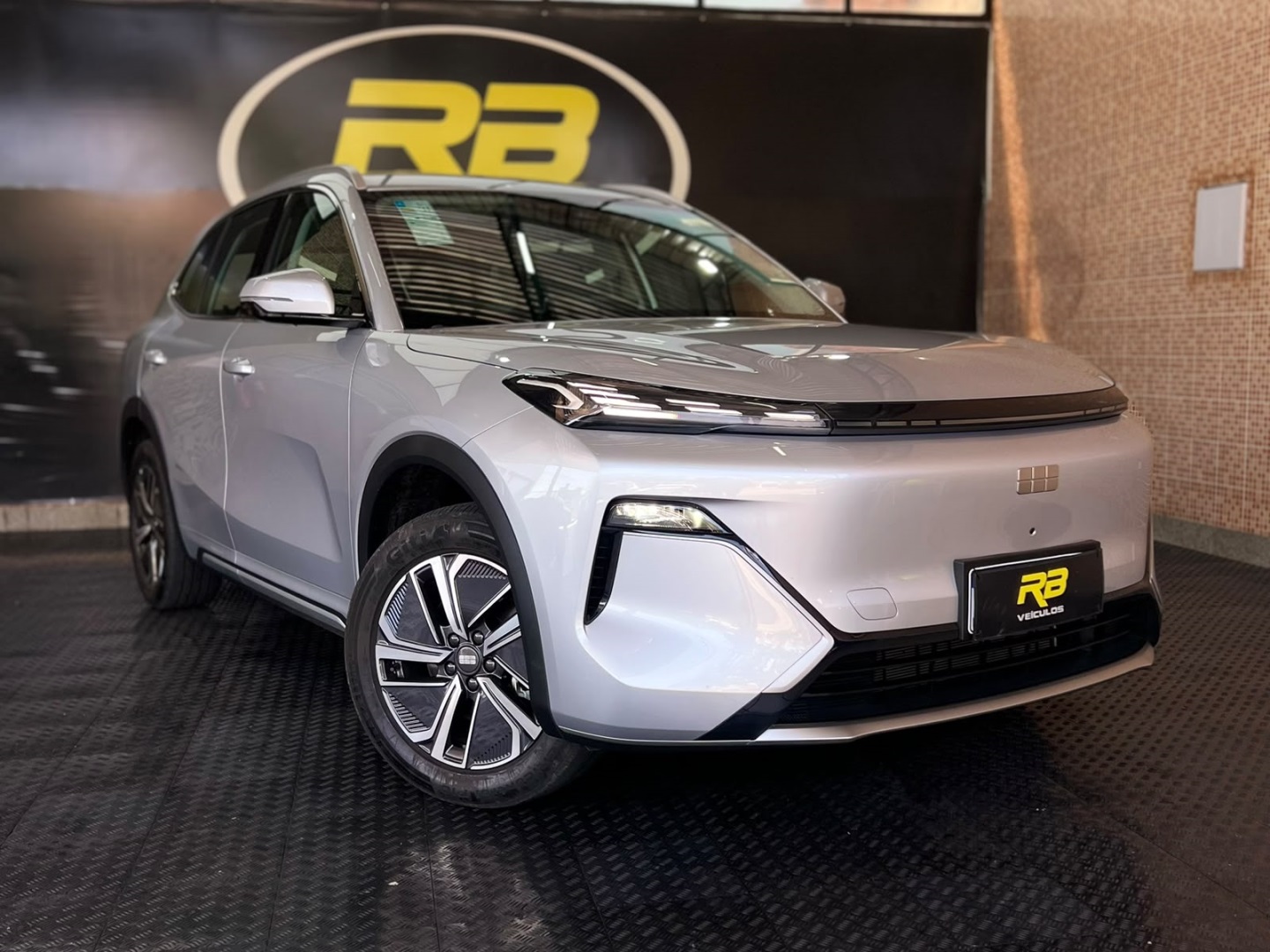 GEELY EX5 EM-i