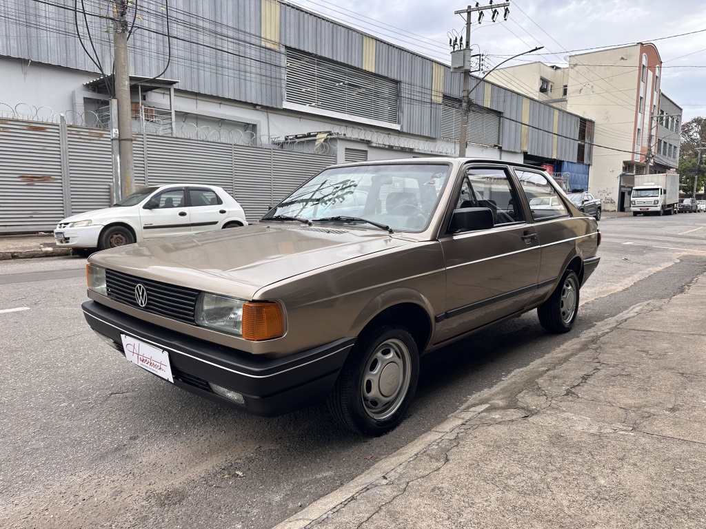 VOLKSWAGEN VOYAGE