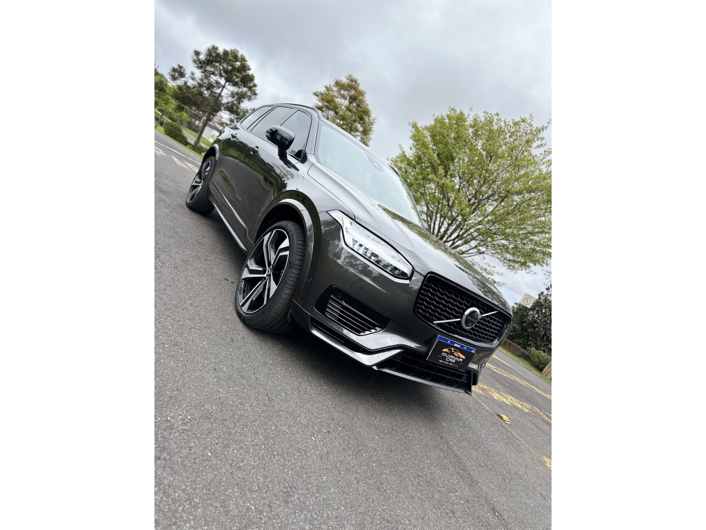 VOLVO XC90