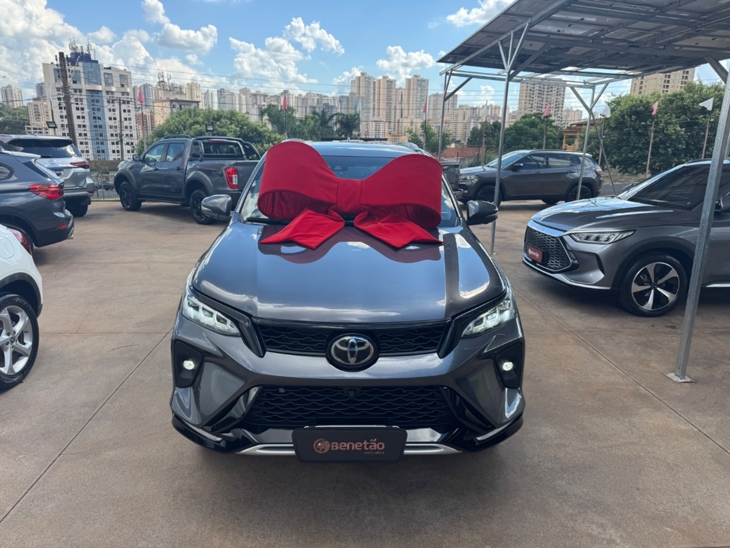 TOYOTA HILUX SW4