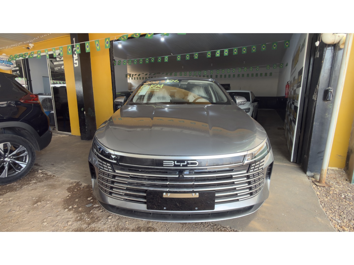 BYD KING