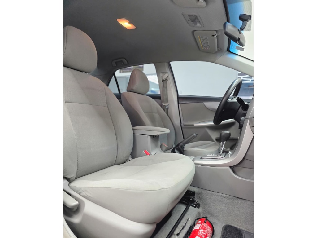 Toyota Corolla 1.8 GLi 16V Flex 4P Automático - foto 15