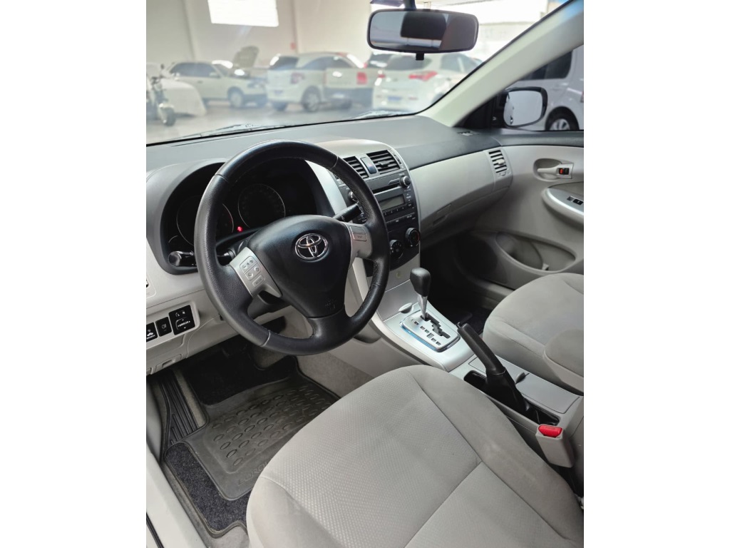 Toyota Corolla 1.8 GLi 16V Flex 4P Automático - foto 11
