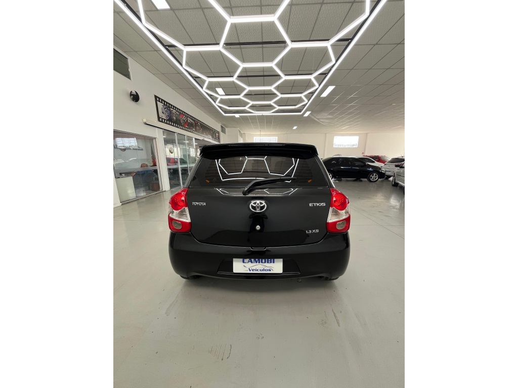 Toyota Etios 1.3 Xs 16V Flex 4P Manual - foto 6