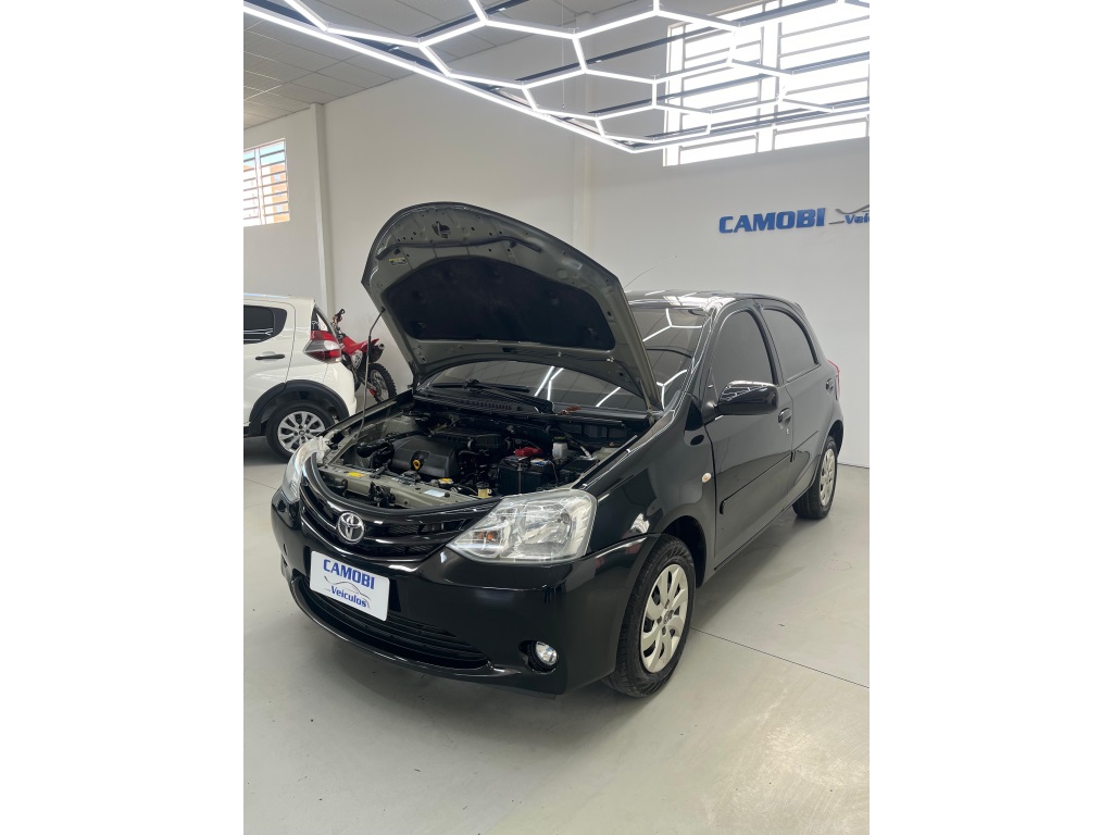 Toyota Etios 1.3 Xs 16V Flex 4P Manual - foto 10