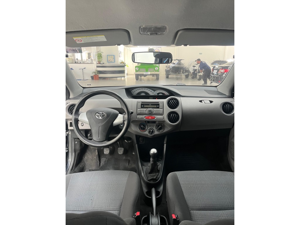 Toyota Etios 1.3 Xs 16V Flex 4P Manual - foto 12