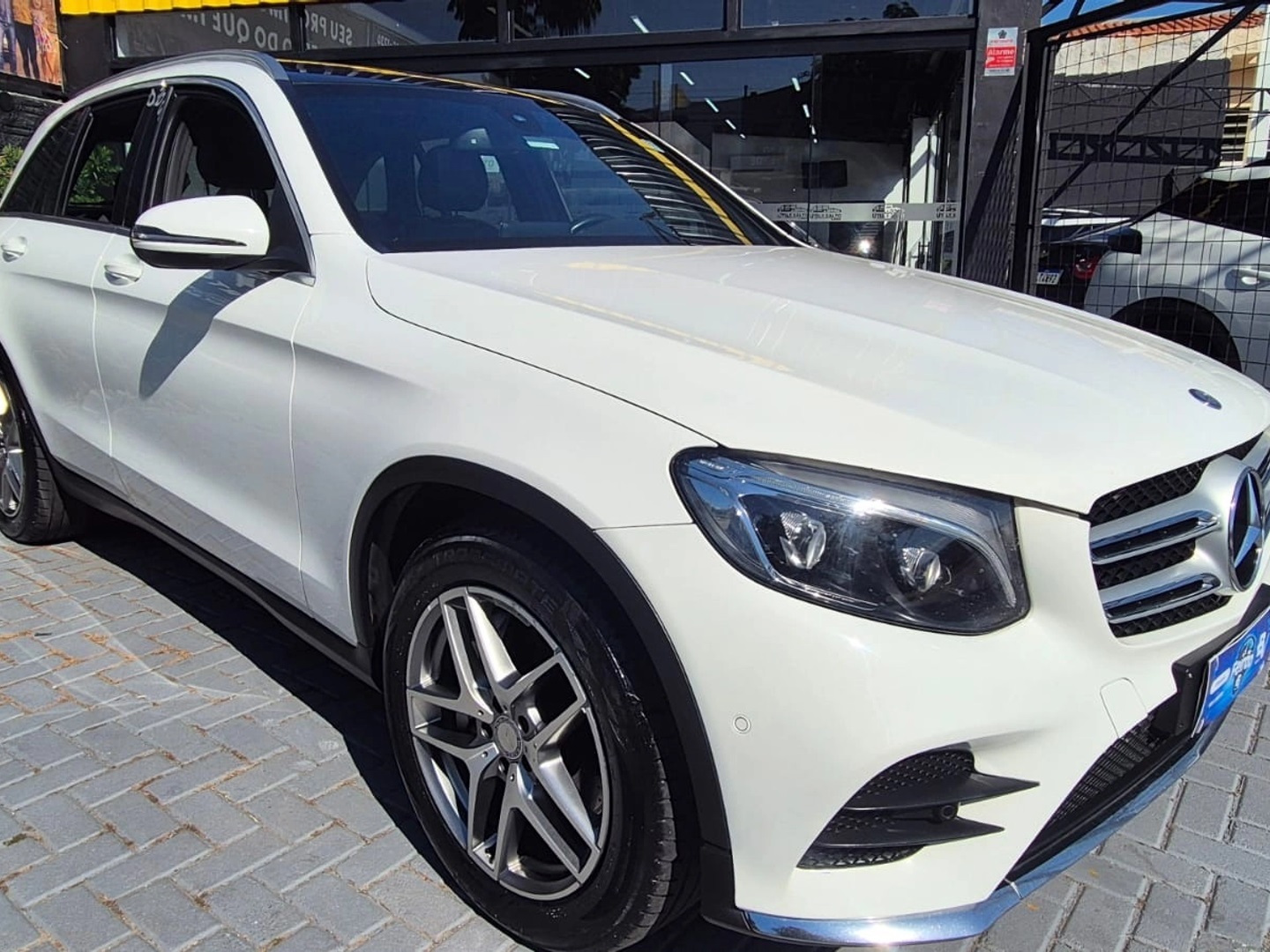 MERCEDES-BENZ GLC 250