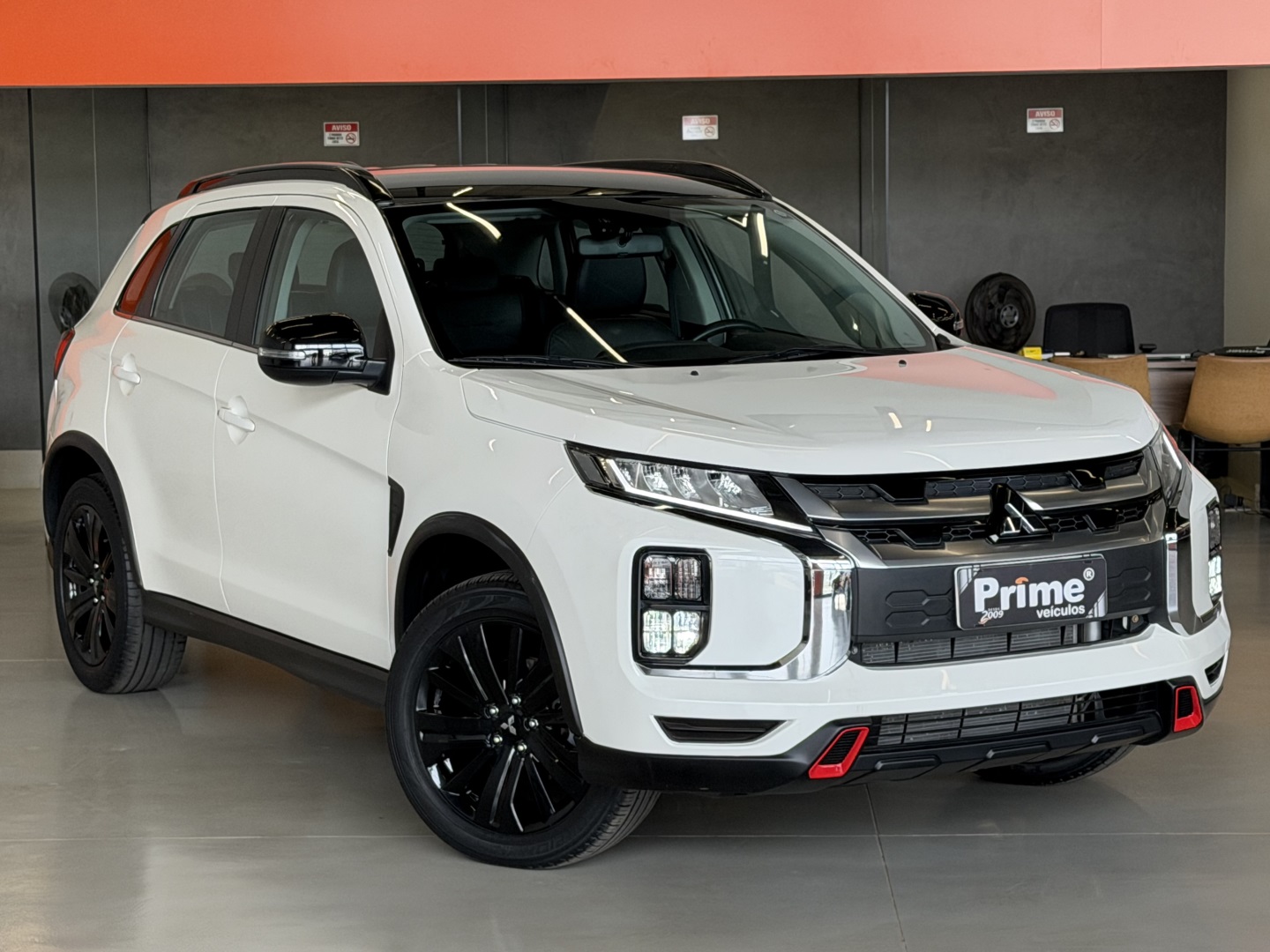 MITSUBISHI OUTLANDER SPORT