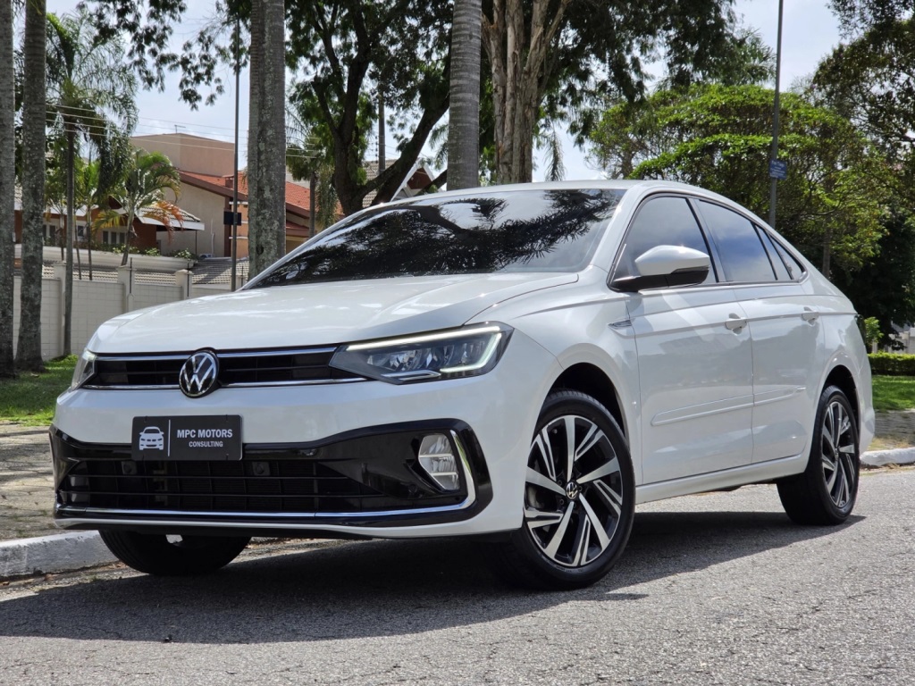 VOLKSWAGEN VIRTUS