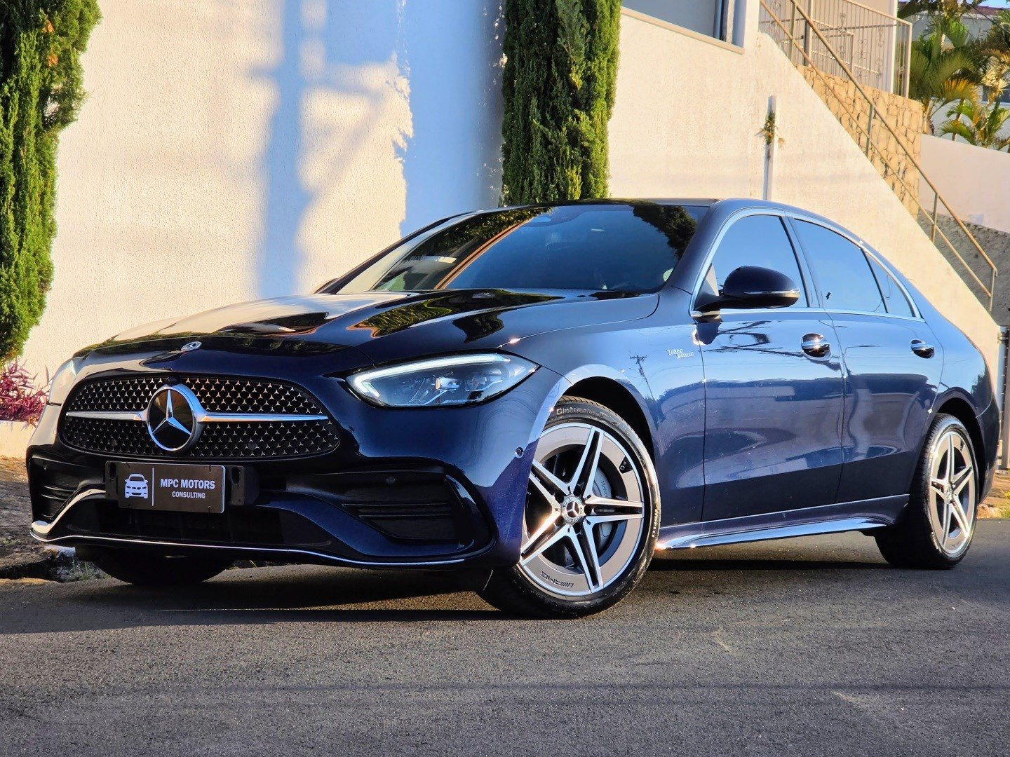 MERCEDES-BENZ C 200