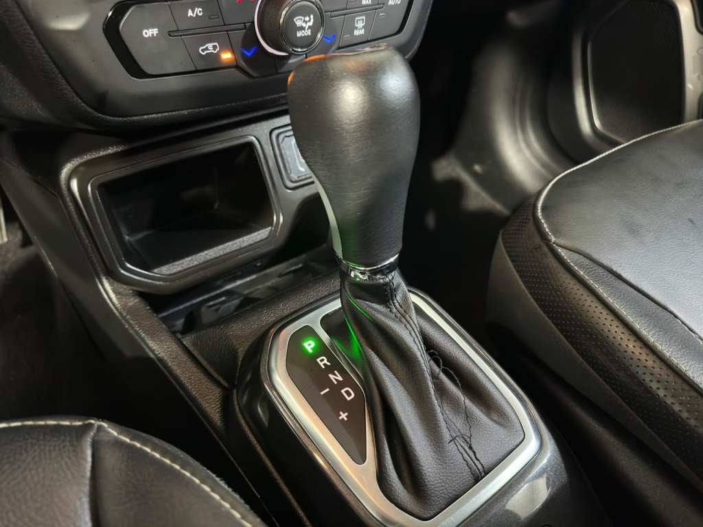 Jeep Renegade 1.3 T270 Turbo Flex Longitude - foto 11