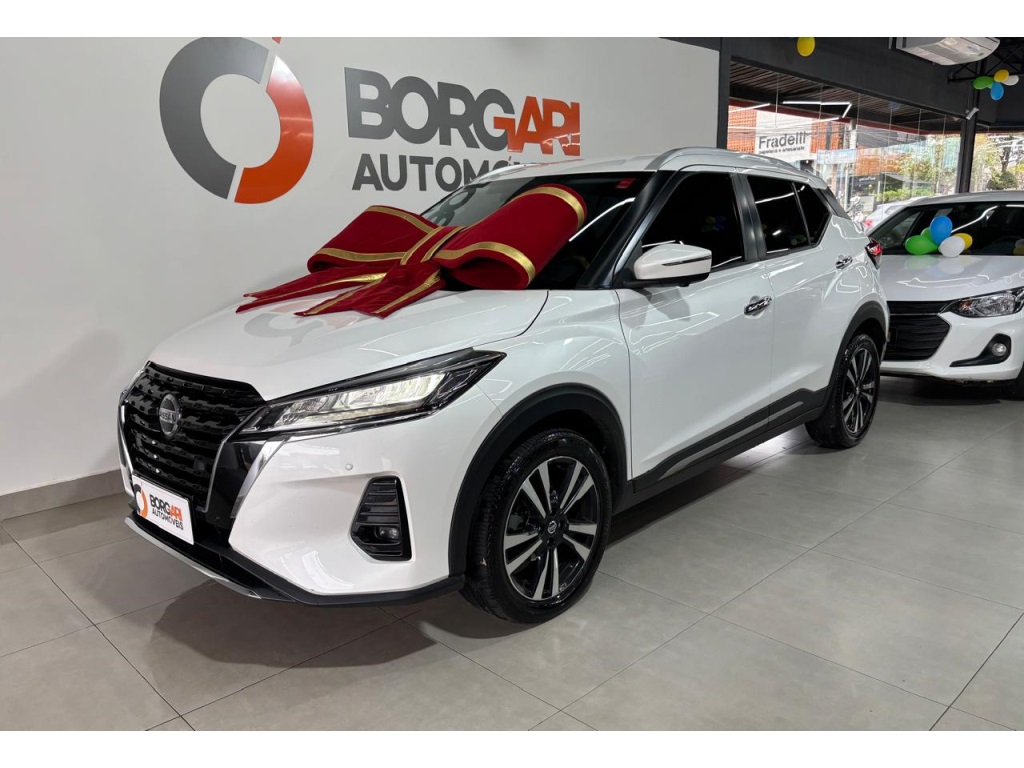 NISSAN KICKS