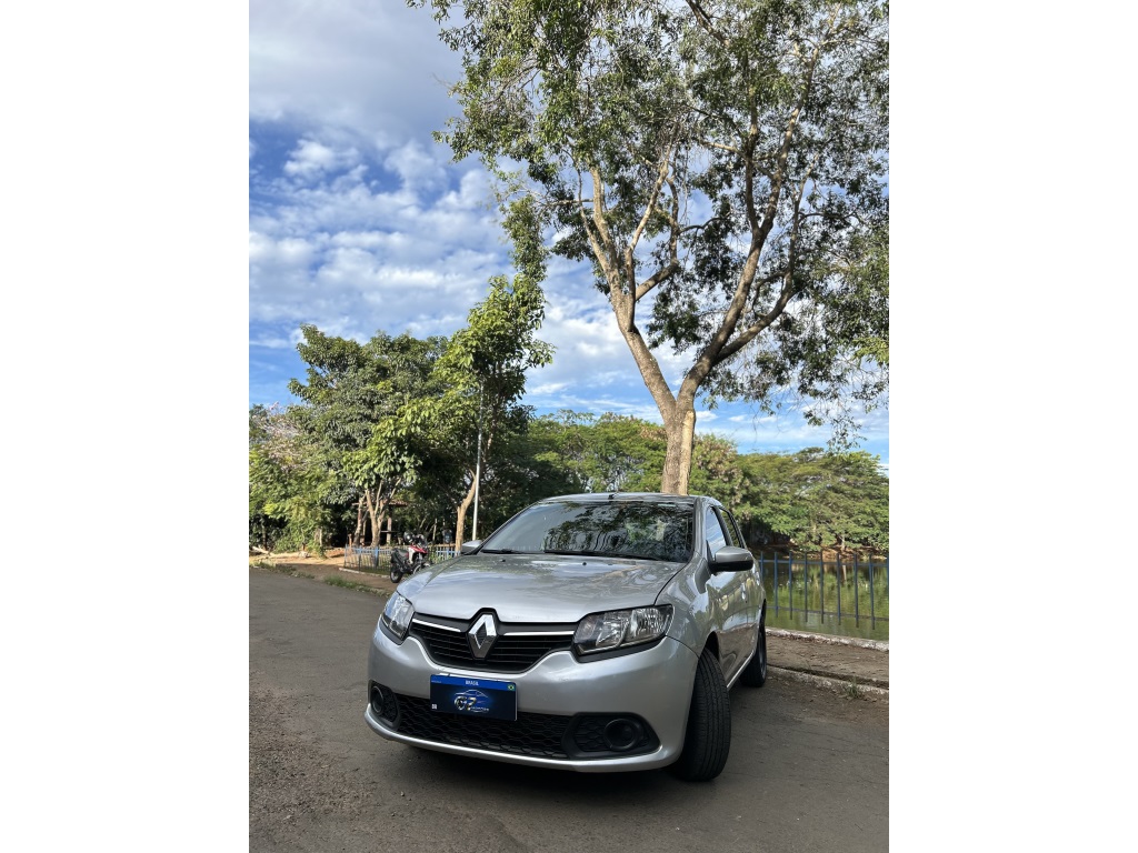 RENAULT SANDERO