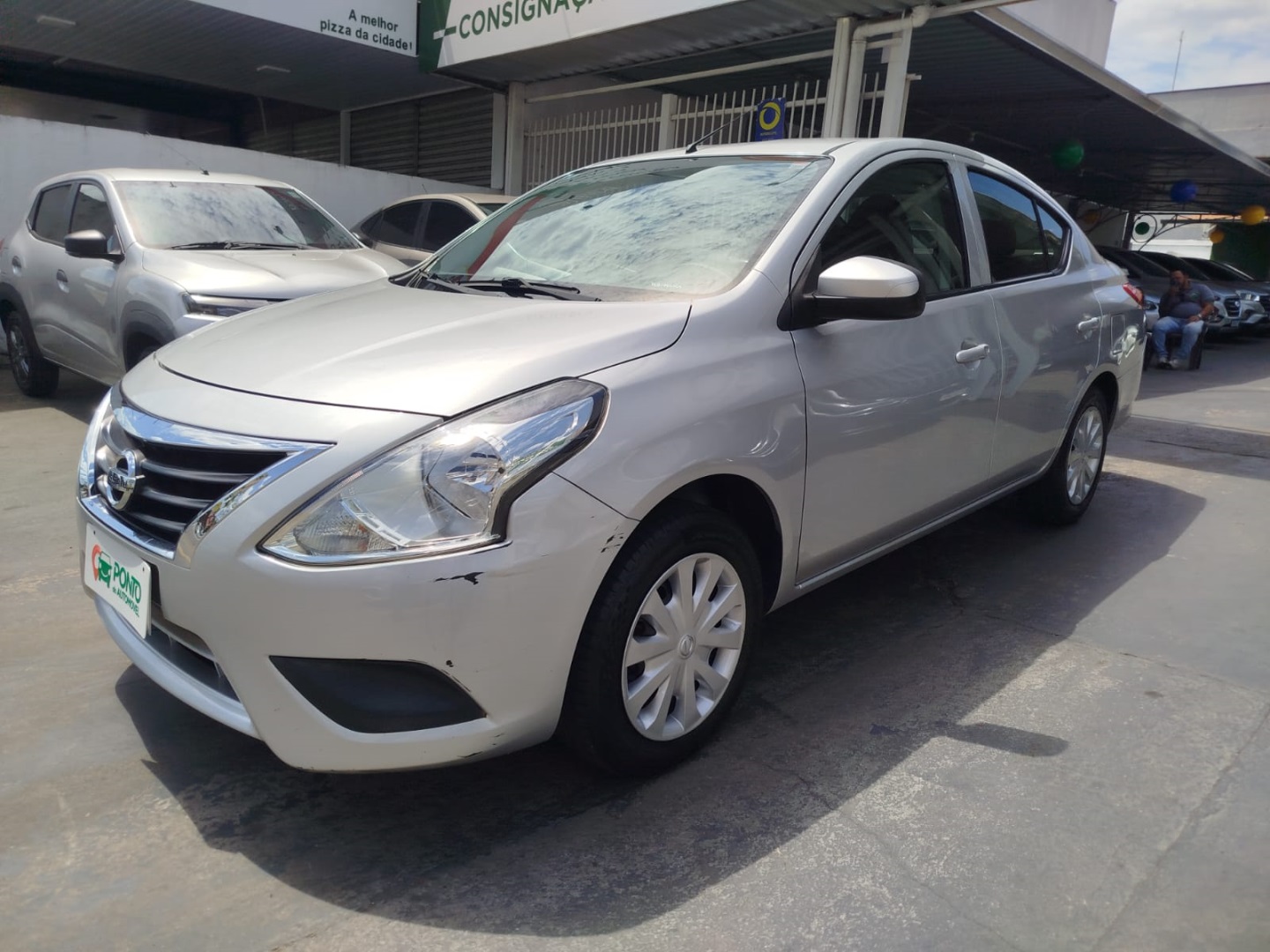 Nissan Versa 1.0 12V Flex 4P Manual - foto 3