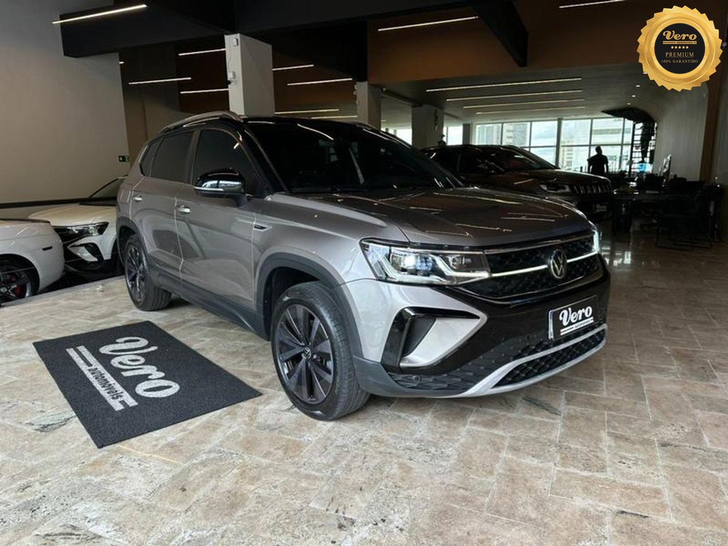 VOLKSWAGEN TAOS