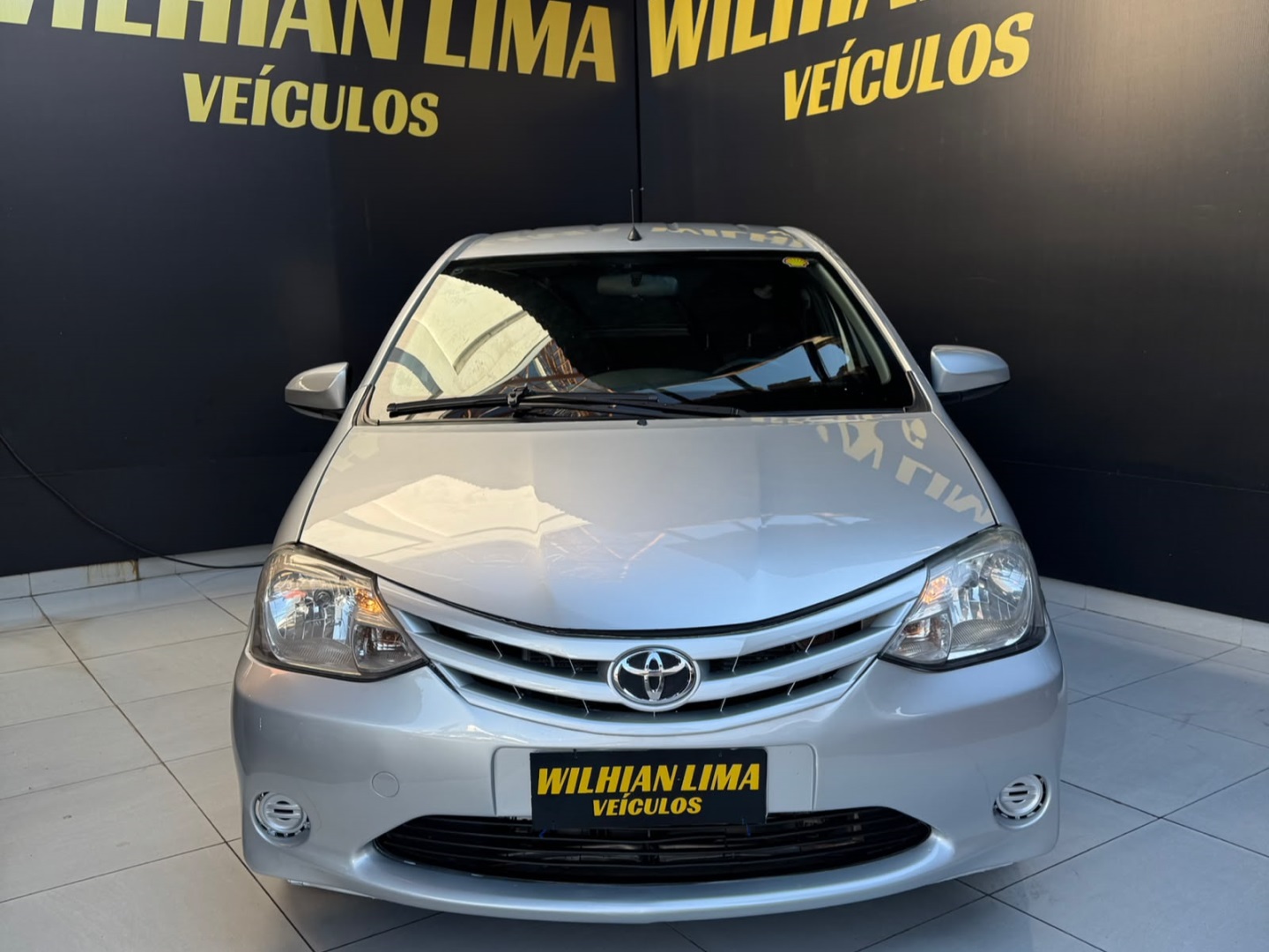 TOYOTA ETIOS