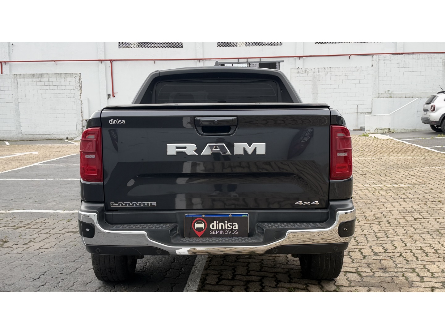 RAMPAGE 2.2 TURBO DIESEL LARAMIE 4X4 AUTOMÁTICO9