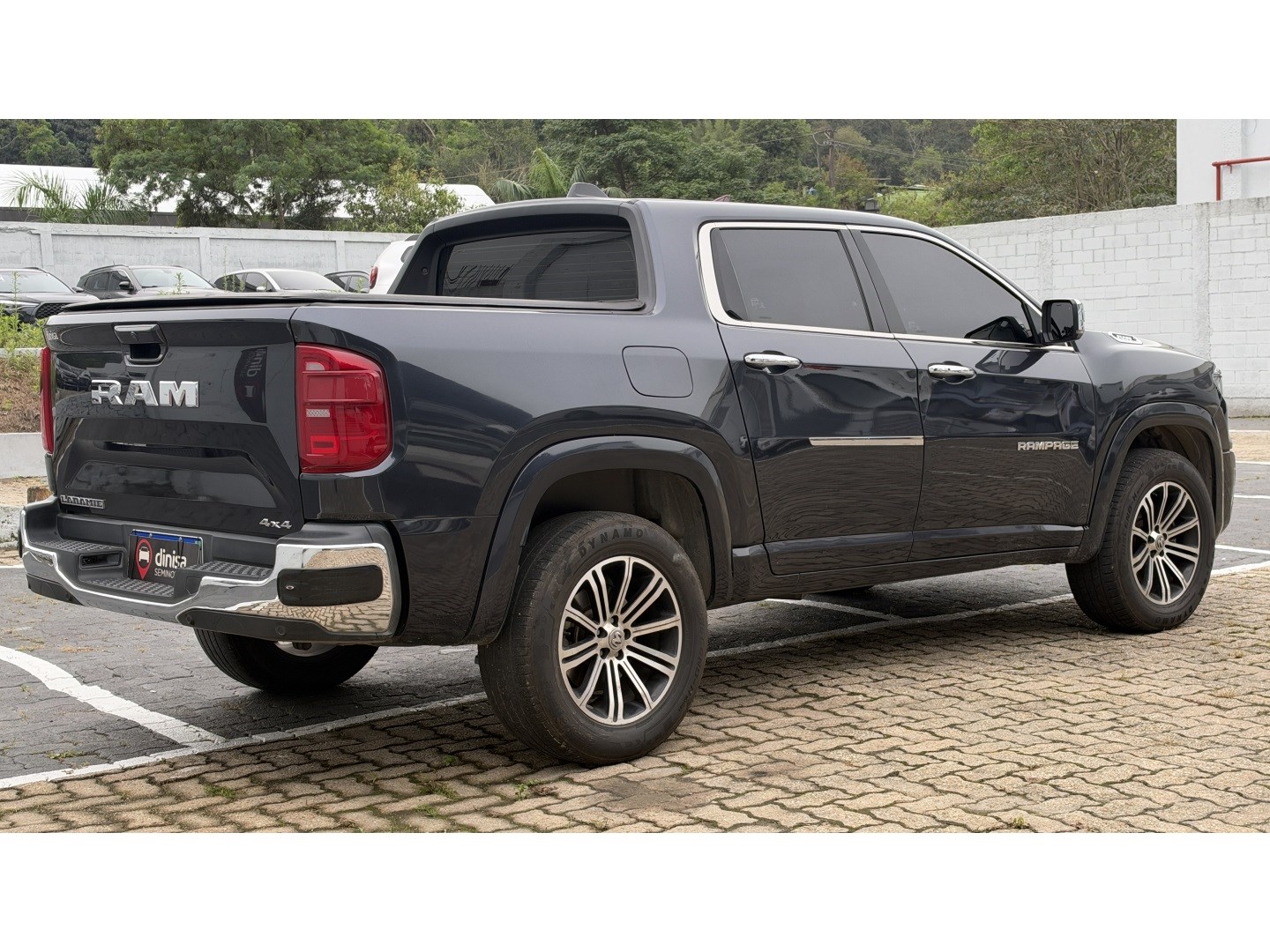 RAMPAGE 2.2 TURBO DIESEL LARAMIE 4X4 AUTOMÁTICO10