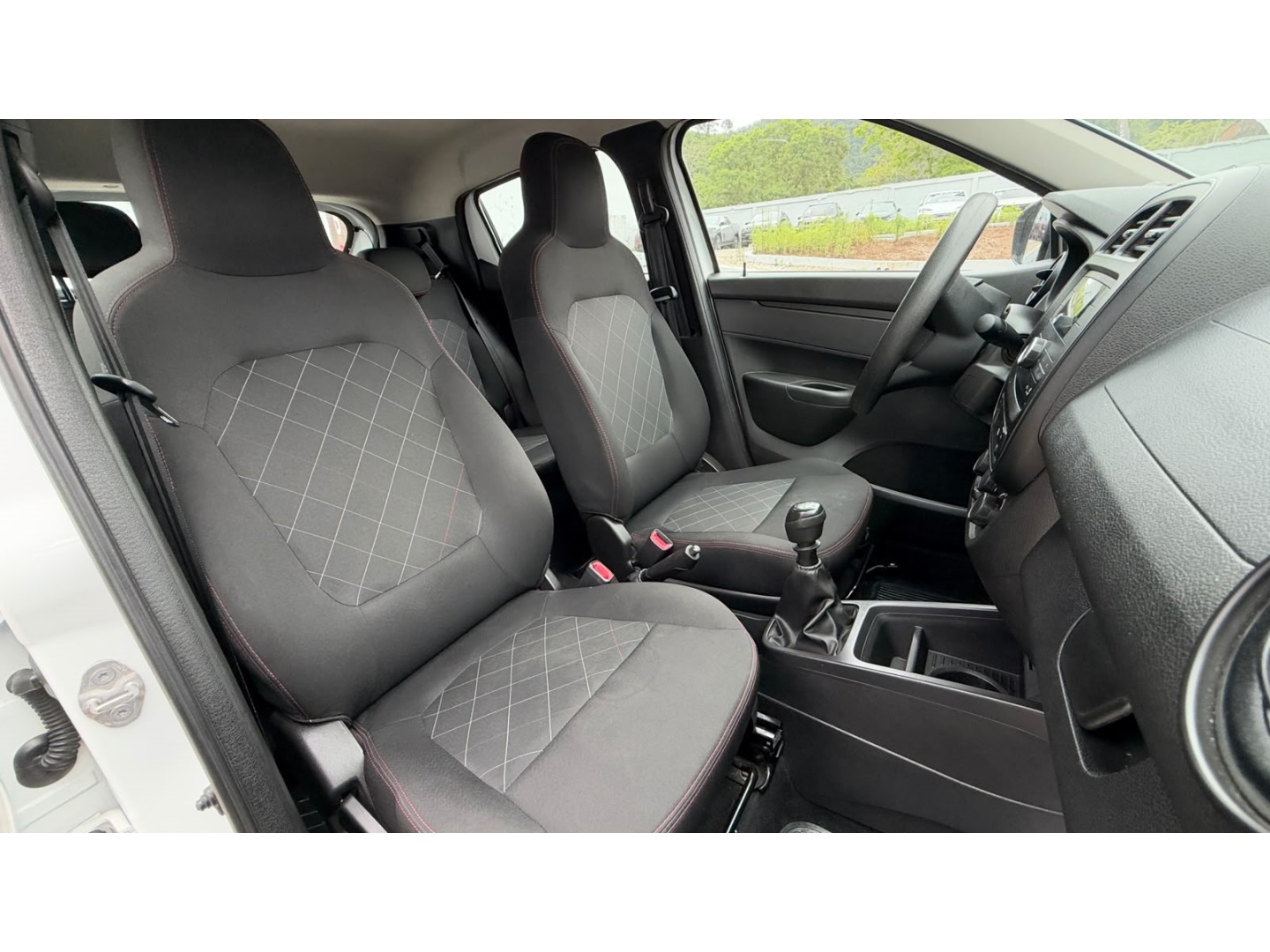 KWID 1.0 12V SCE FLEX ZEN MANUAL5