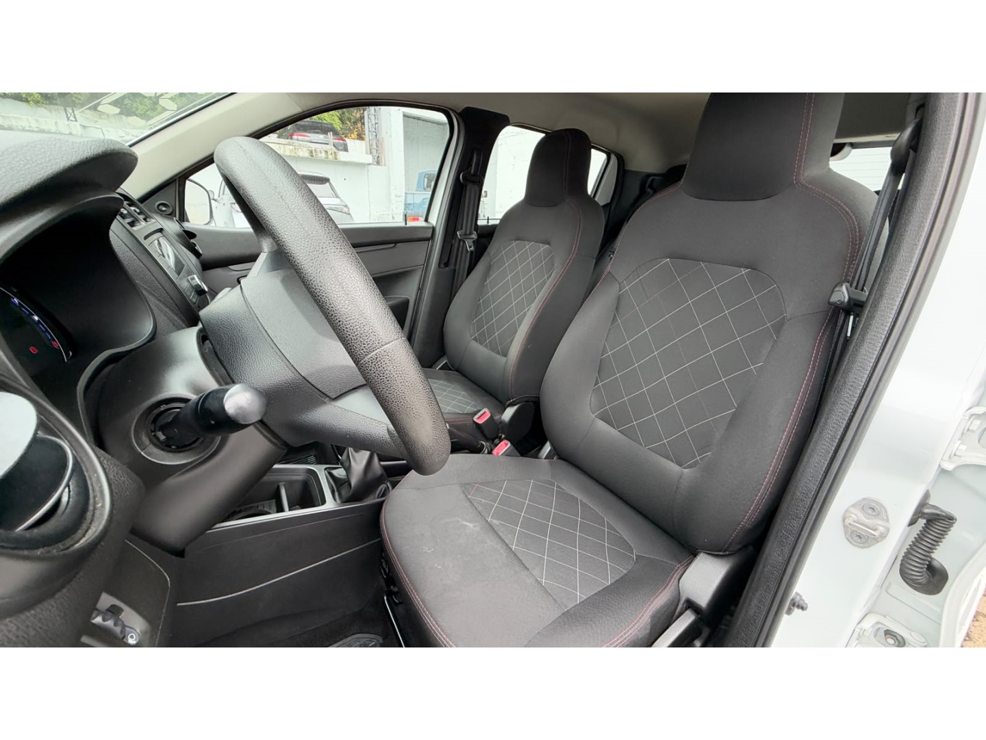 KWID 1.0 12V SCE FLEX ZEN MANUAL6