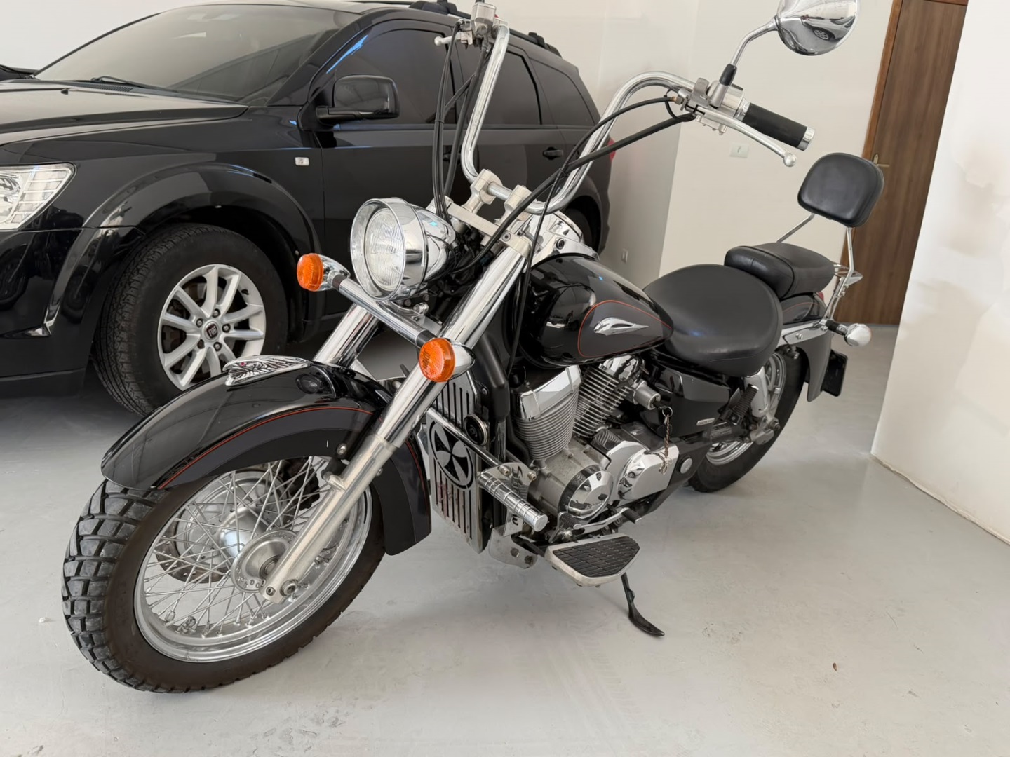 HONDA SHADOW AM 750