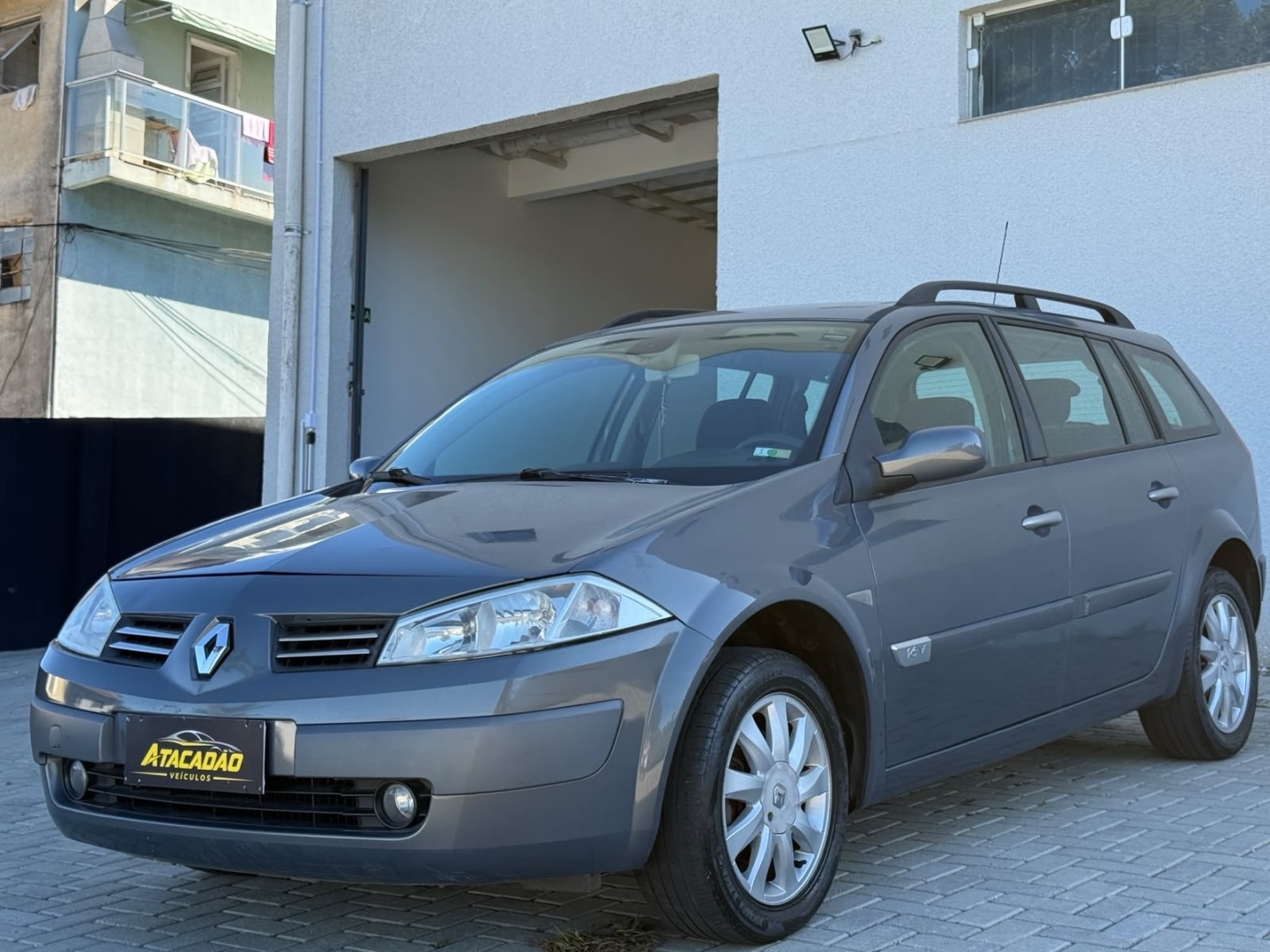 RENAULT MEGANE